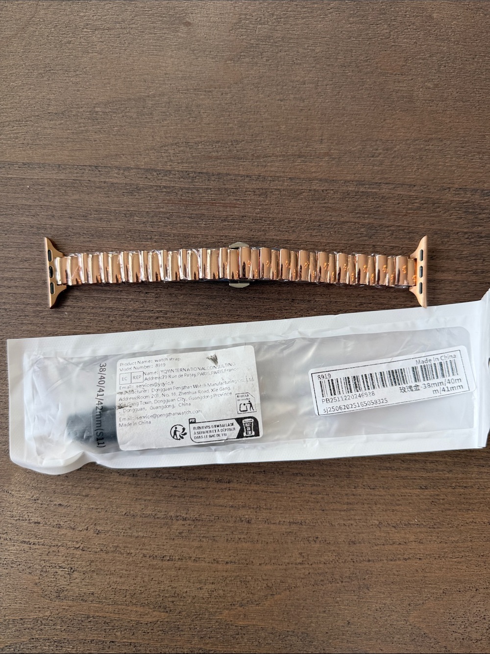 Assorted Apple Watch Bands - Picture 3 of 5
